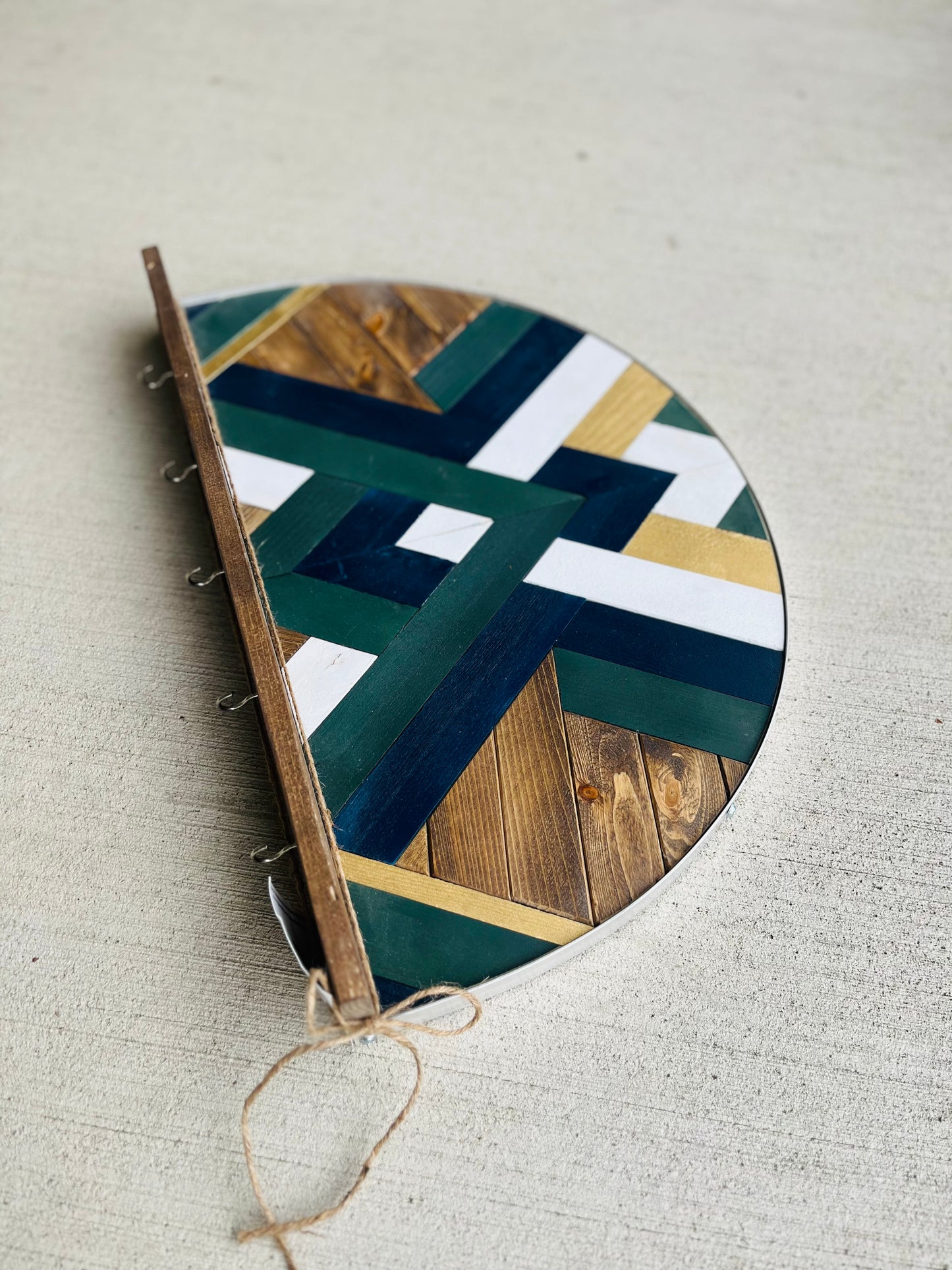 Key hanger