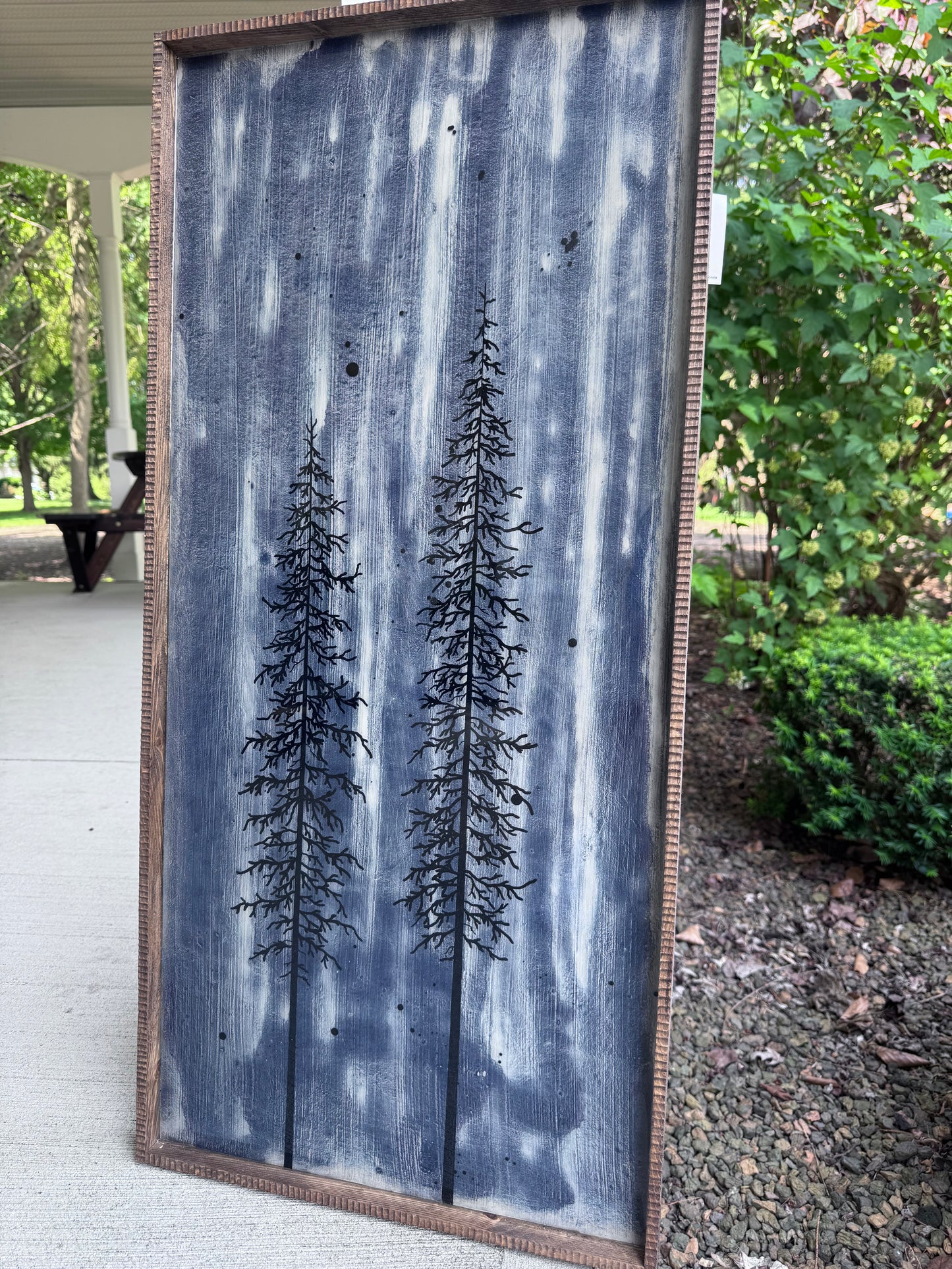 Acrylic tree painting with scalloped frame