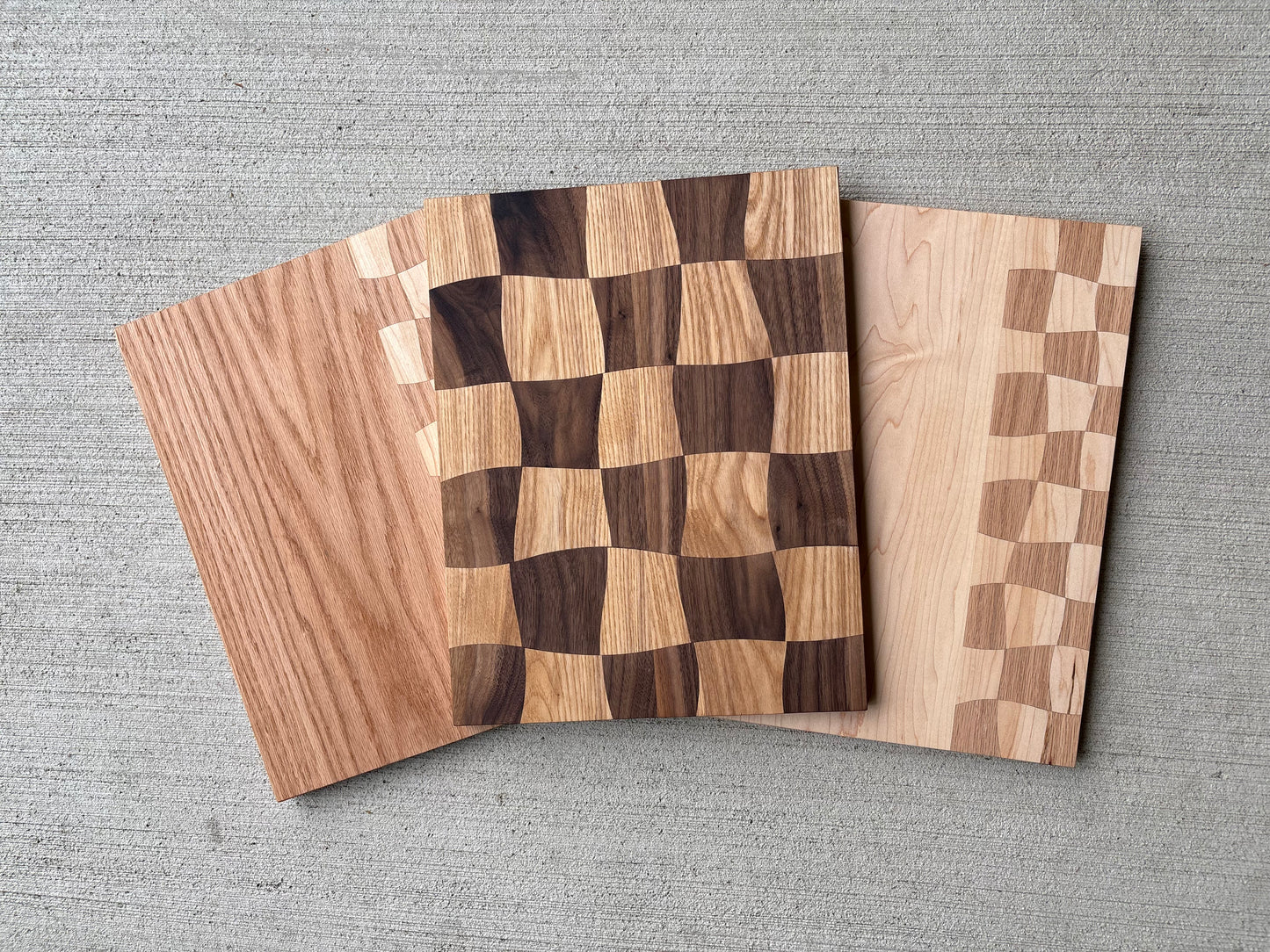 Retro wavy checker cutting board