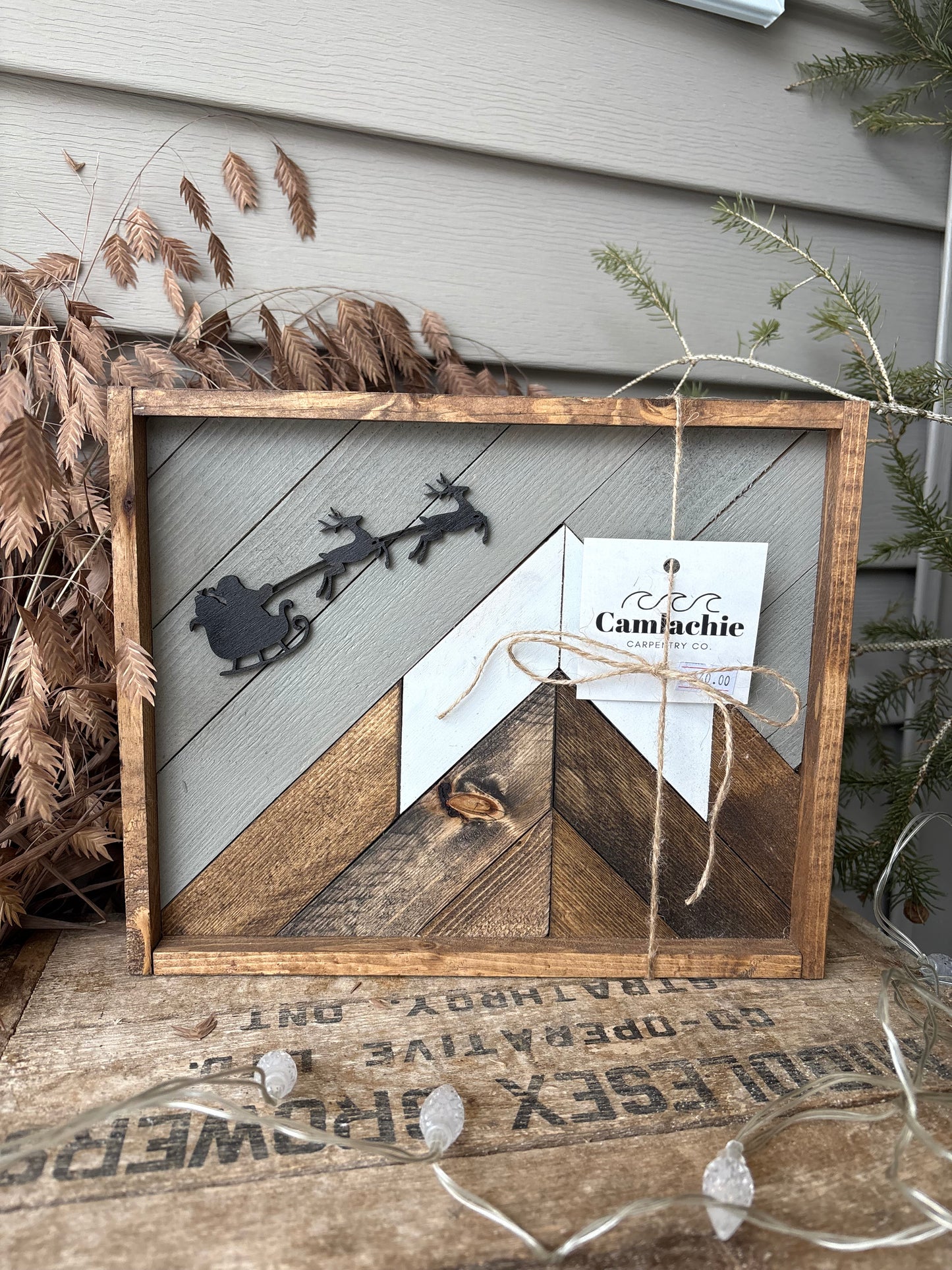 Santa reindeer mini mountian mosaic