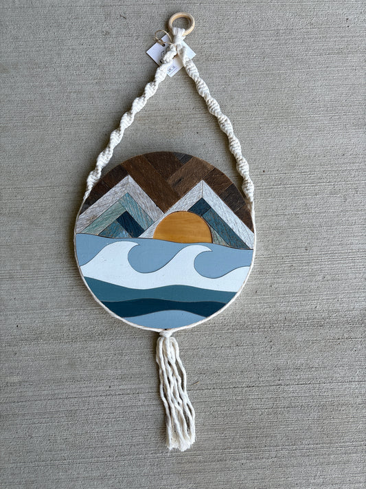 Macrame wave mosaic hanger