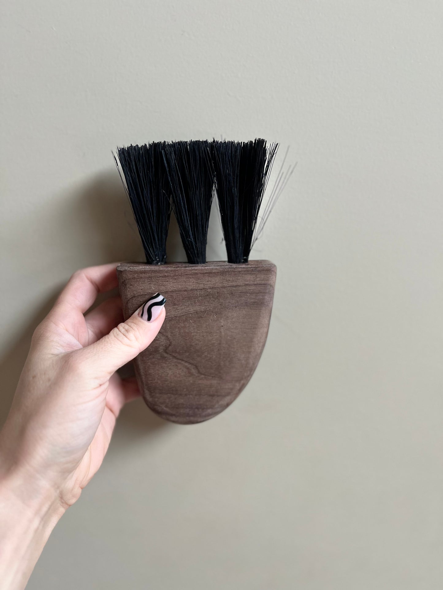 Vegan Tampico fiber work bench brush