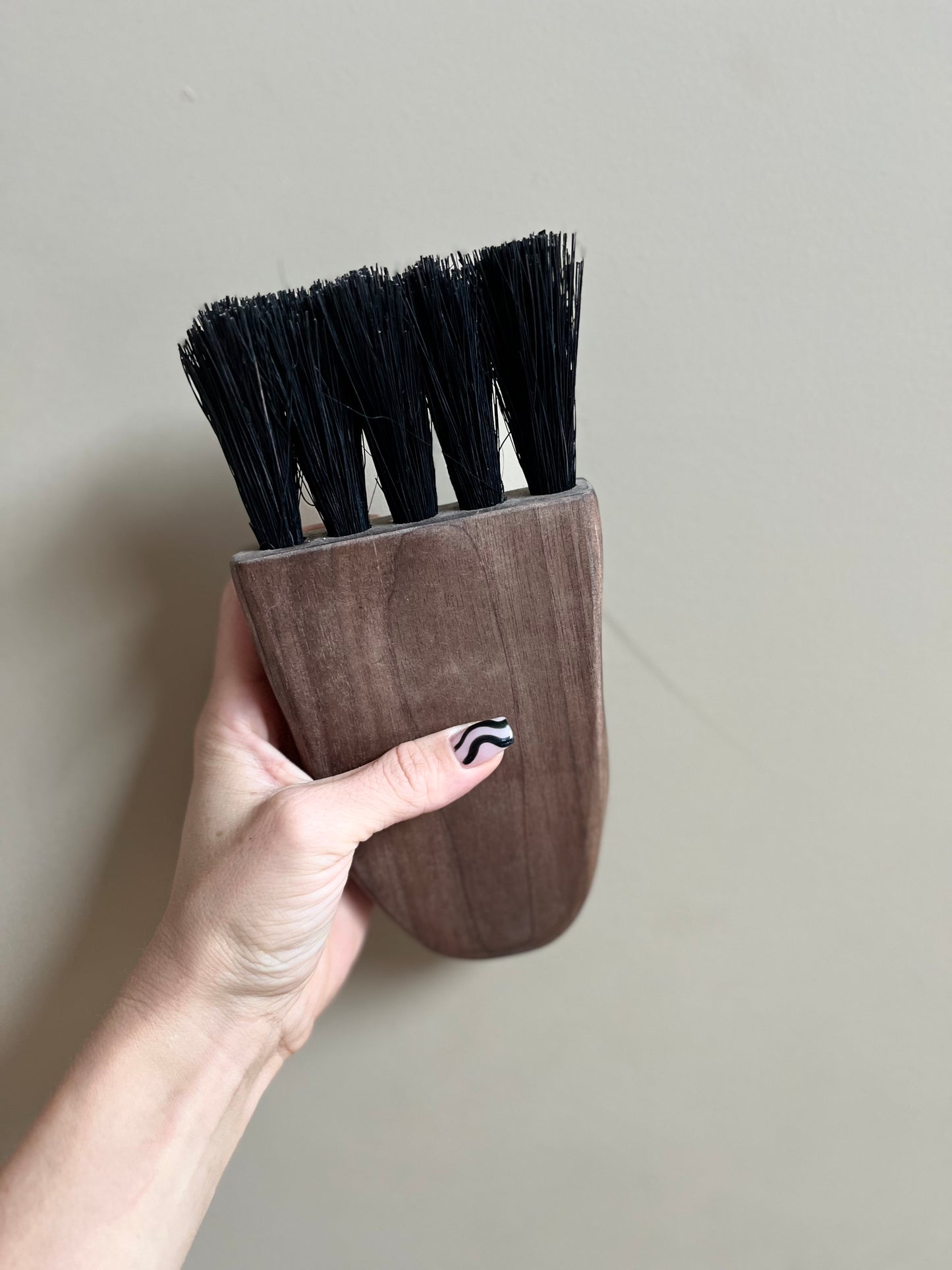 Vegan Tampico fiber work bench brush