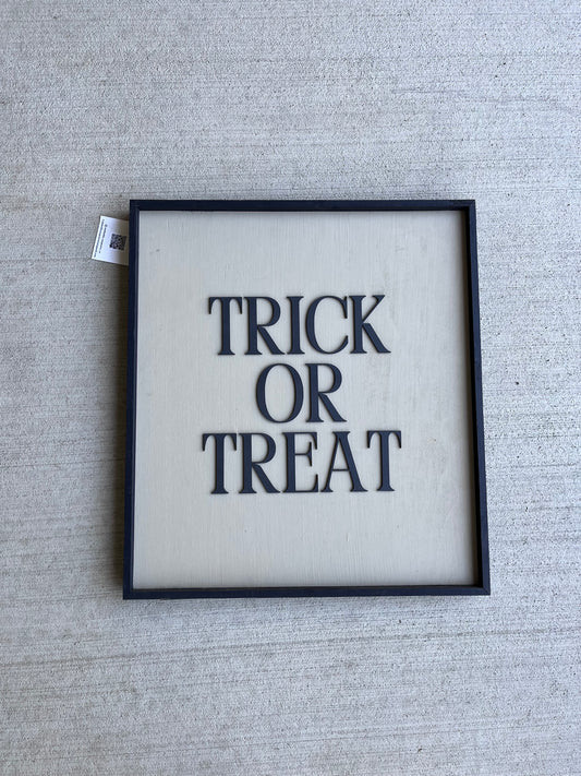 Trick or treat sign