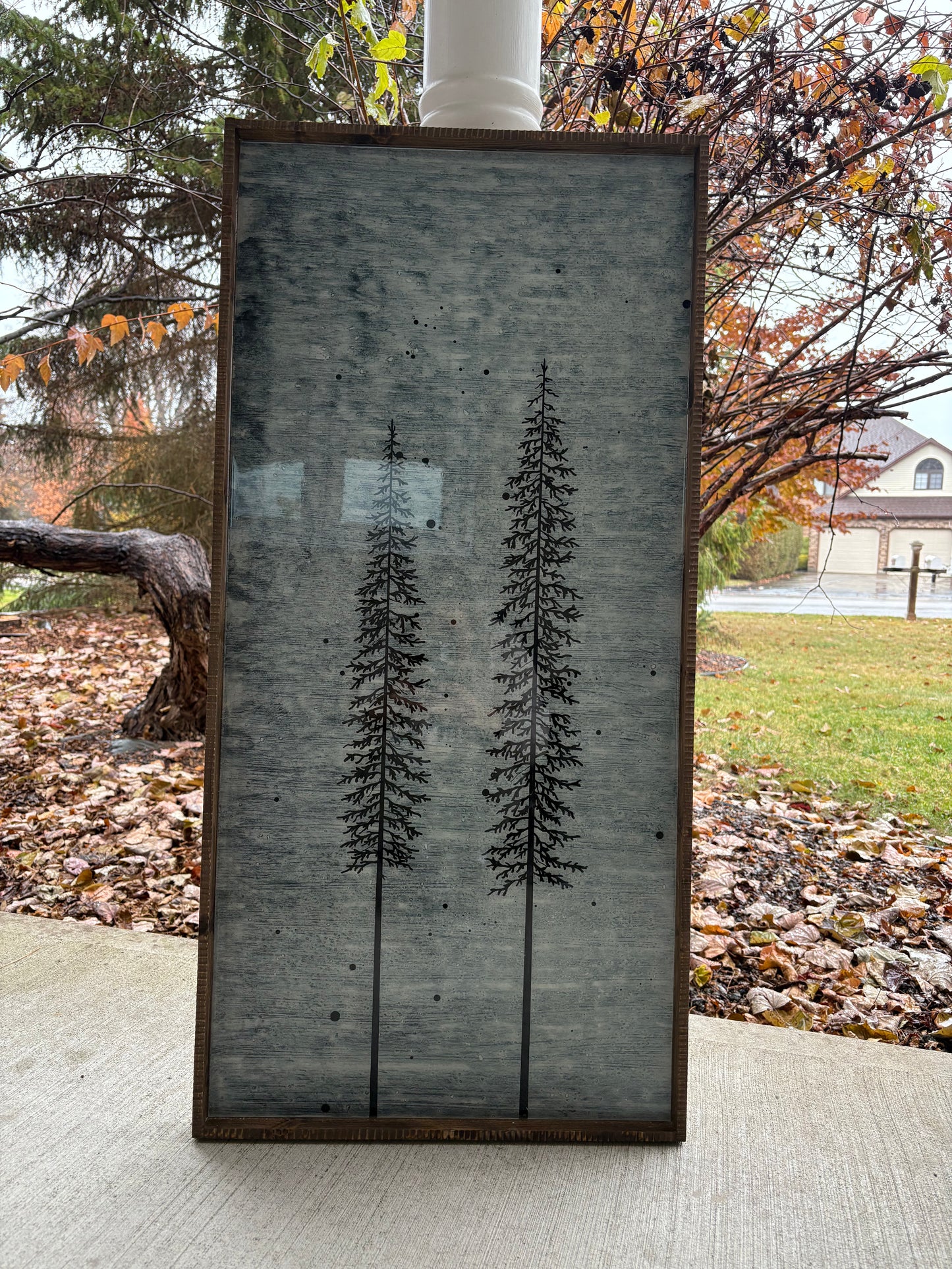 Acrylic tree painting with scalloped frame