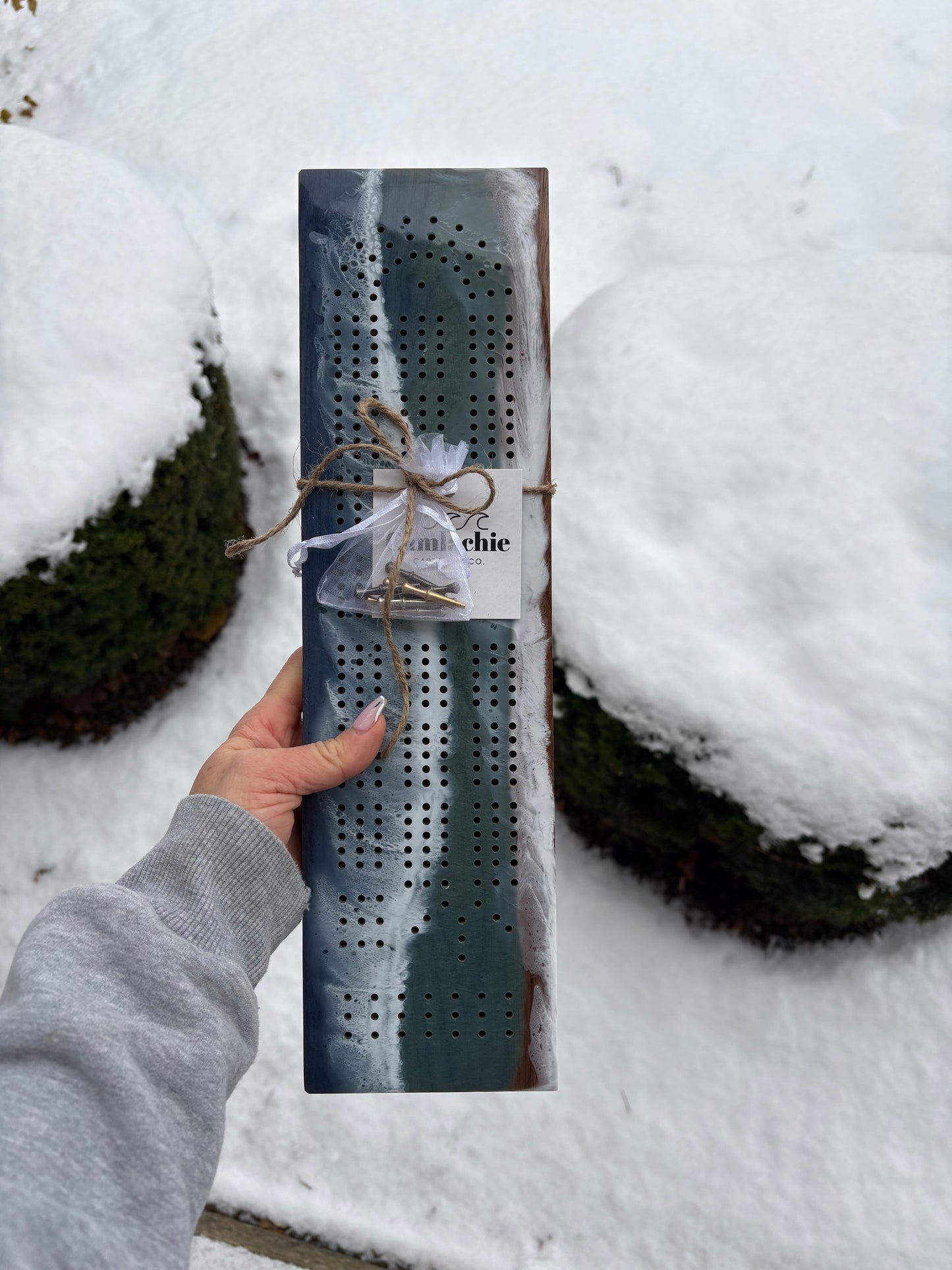 Wave resin cribbage boards